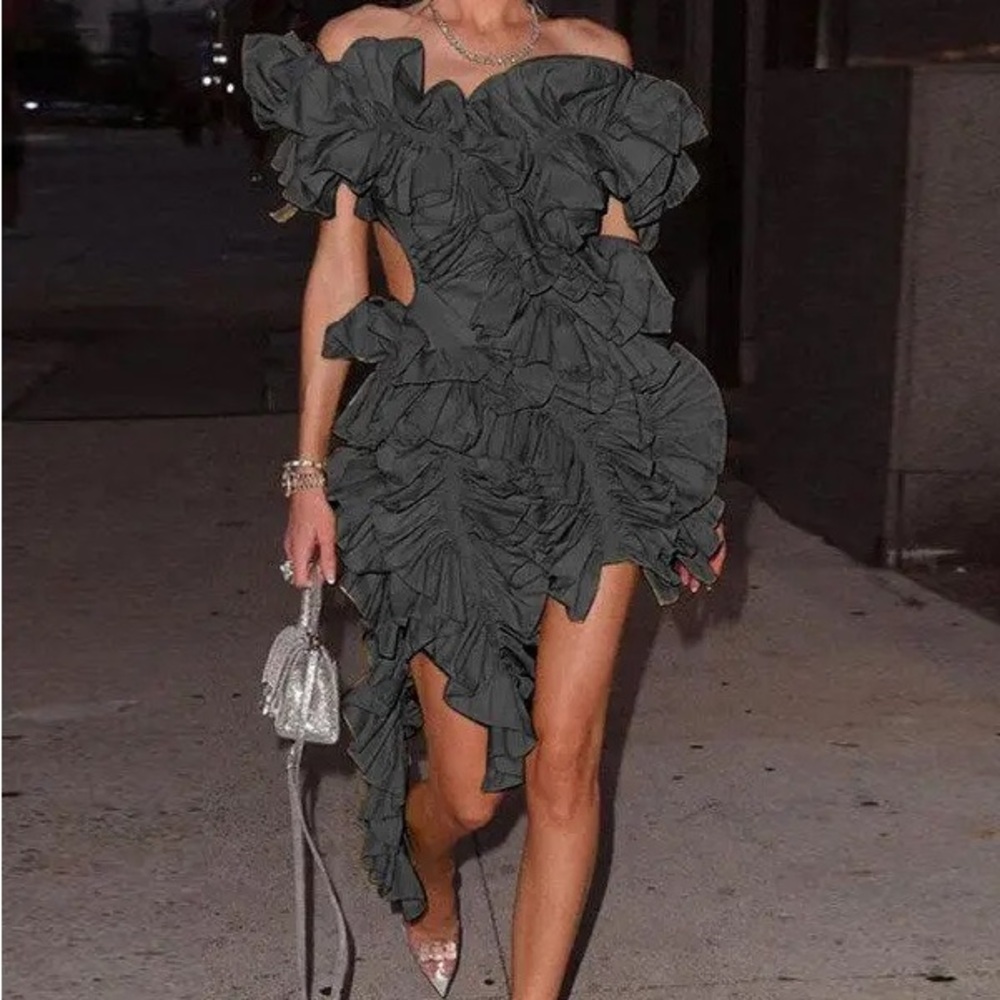 Elegant Ruffle Statement Mini Dress – Off-Shoulder Layered Halter Cocktail Dress - Picture 4 of 13